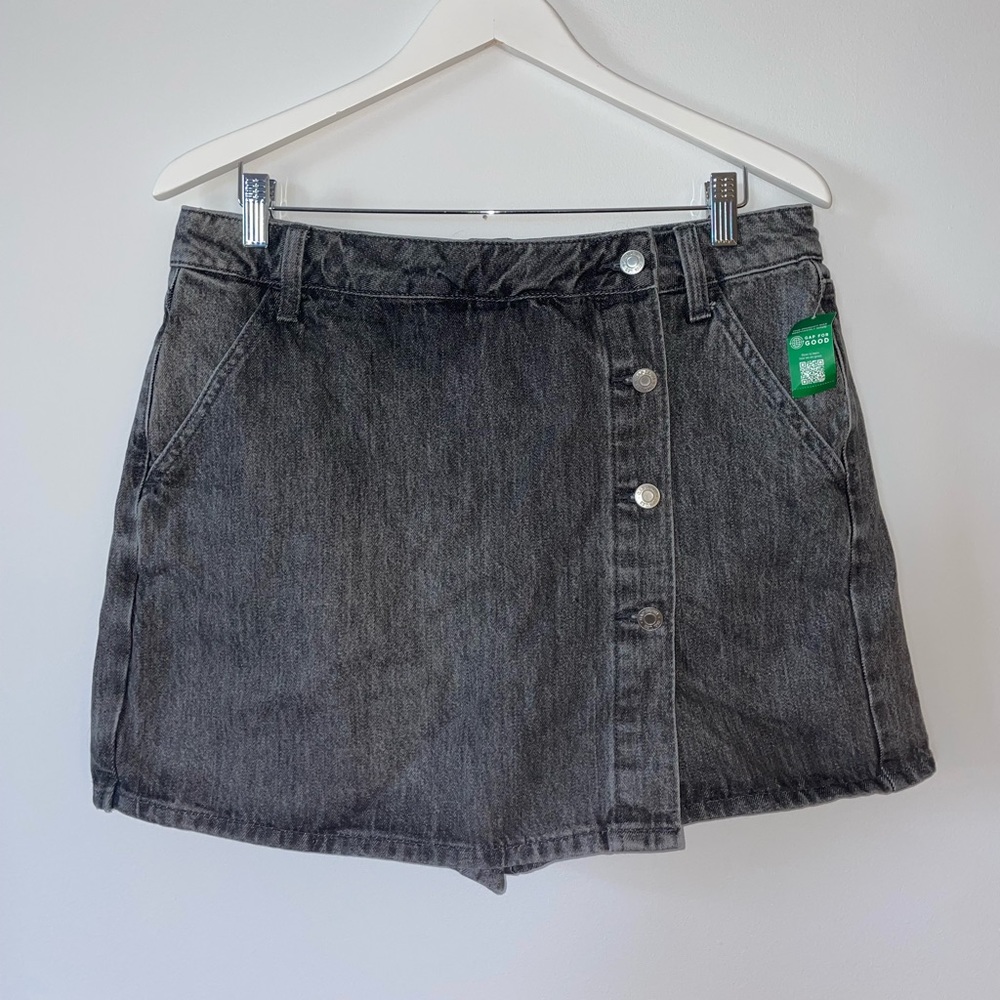 Gap Gray Denim Skort